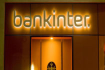 Bankinter reduce provisiones por las hipotecas multidivisa