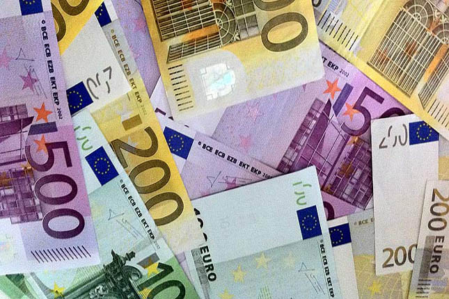El Tesoro espera colocar este martes 4.000 millones de euros