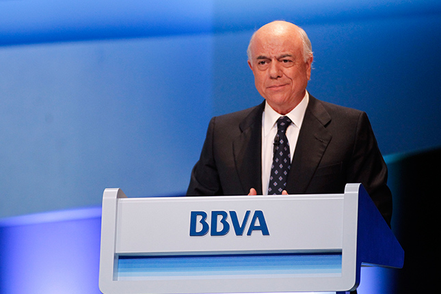 González (BBVA) ve imprescindible mejorar la eficiencia de la banca