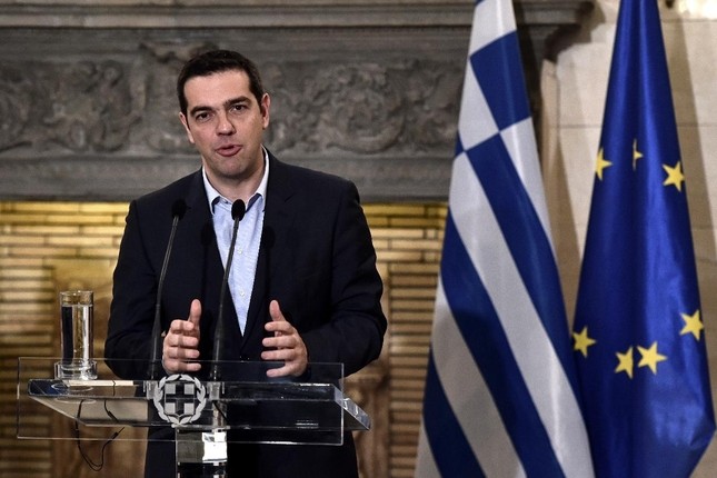 Tsipras es optimista ante la reunión del Eurogrupo
