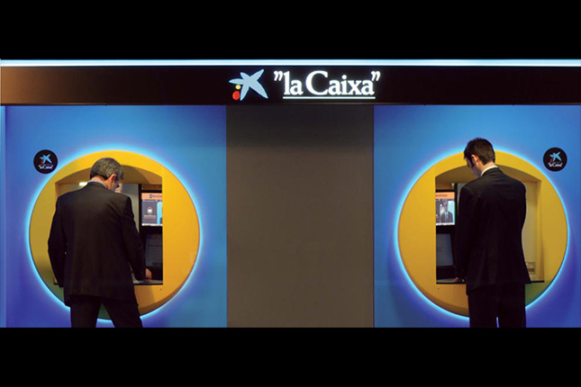 Caixabank podría pujar por Novo Banco tras adquirir BPI
