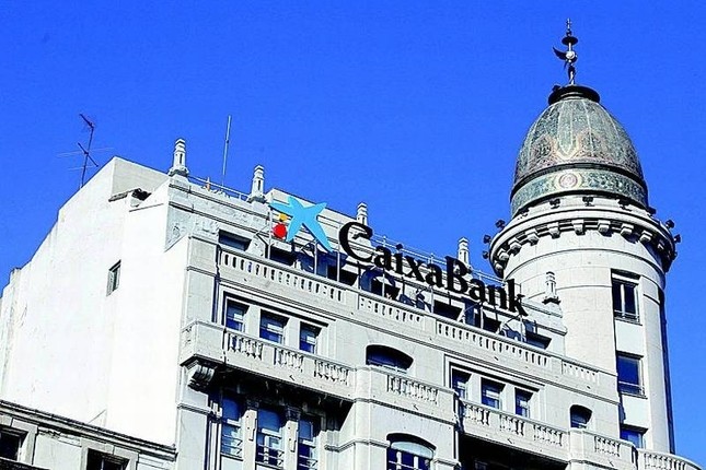 CaixaBank colabora con los bancos de alimentos