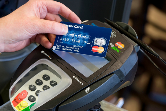 Mastercard: el 10,4% de los clientes digitales usa el móvil para pagar en tiendas