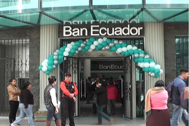 BanEcuador inicia operaciones