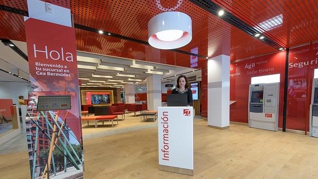 Banco Santander España inaugura las nuevas oficinas de futuro