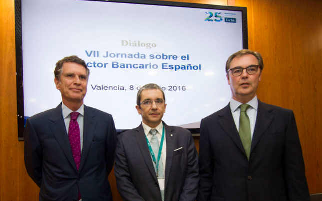Bankia y Banco Sabadell abogan por "normalizar" el tipo de interés