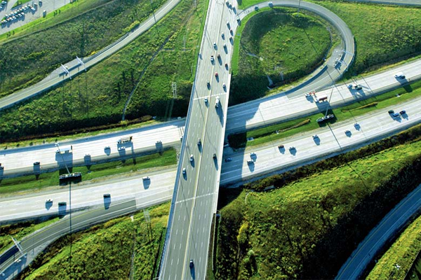 Ferrovial termina la primera ampliación de la autopista más grande del mundo
