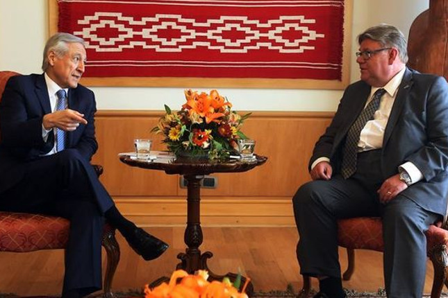 Chile y Finlandia revisan su relación bilateral