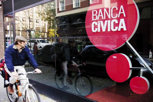 Banca Cívica disminuye su peso en el consejo de CaixaBank