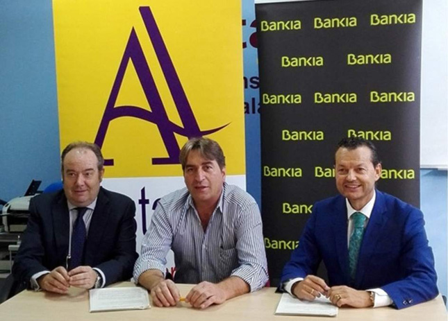 Bankia firma convenio de colaboración con transportistas autónomos de Salamanca