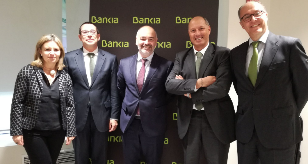 Bankia y la Fundació Iluro firman un acuerdo para ayudar con 30.000 euros a asociaciones sociales del Maresme