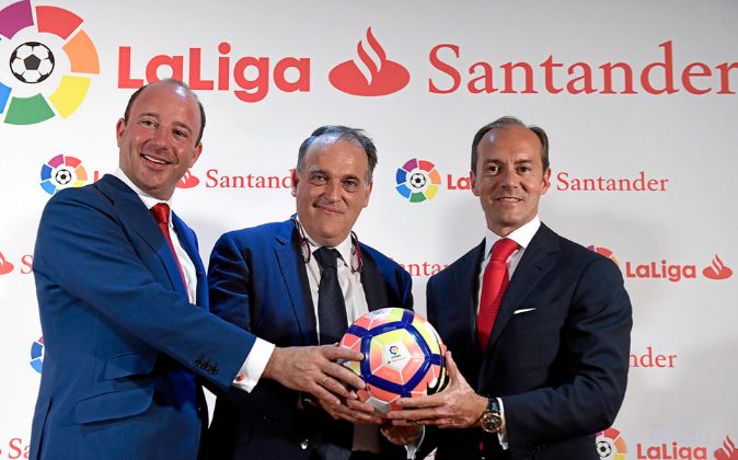 Banco Santander, satisfecho con el retorno del patrocinio del fútbol