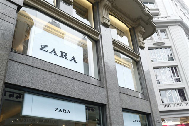 Zara-abre-una-nueva-macrotienda-en-pleno-centro-de-Barcelona 