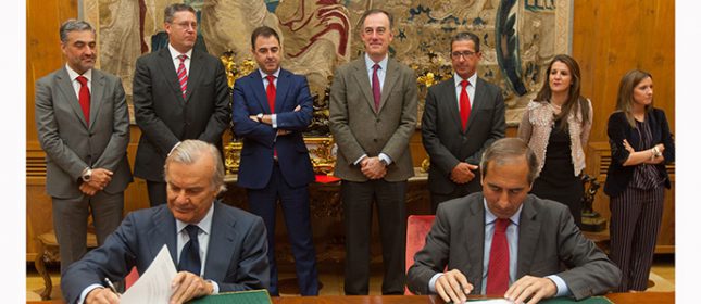 Banco Santander y la Universidad de Navarra renuevan su convenio de becas e investigación