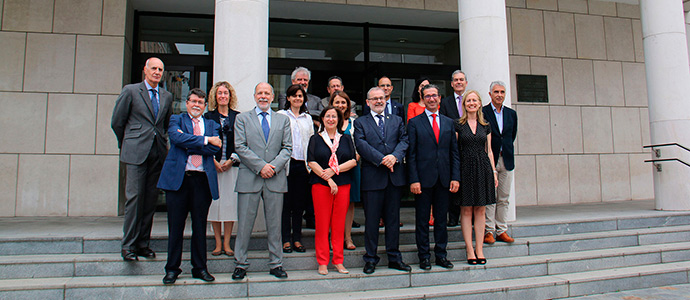 Banco Santander y la Universidad de Cantabria analizan el desarrollo de sus proyectos de colaboración
