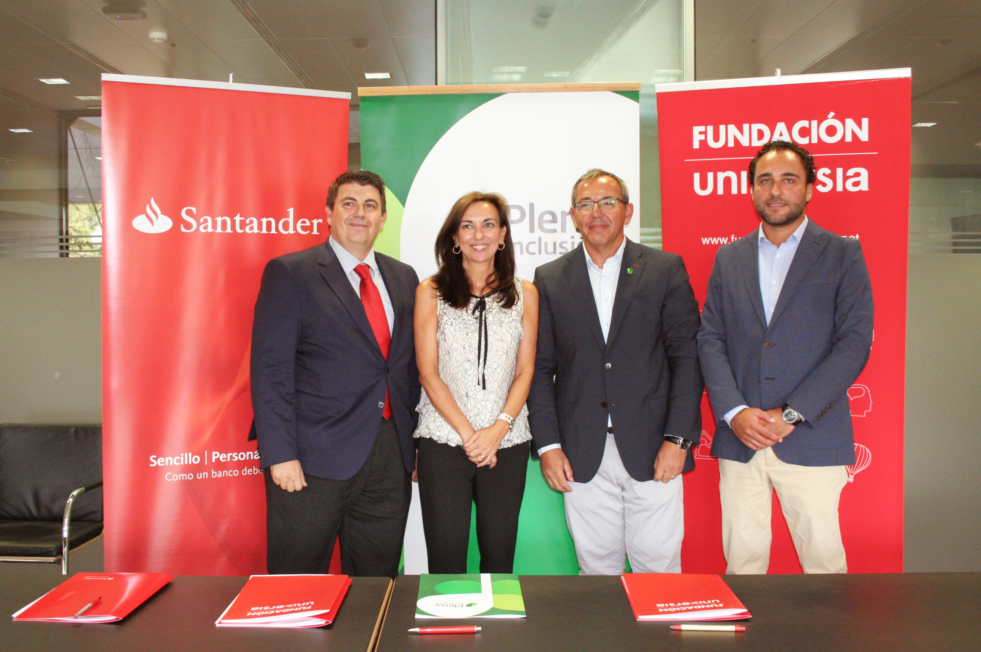 Banco Santander apoya el empleo público de personas con discapacidad intelectual