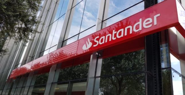 Banco Santander modifica su informe financiero
