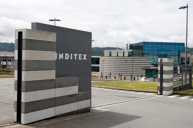 Inditex recolocará a 475 empleados por cierre de tiendas