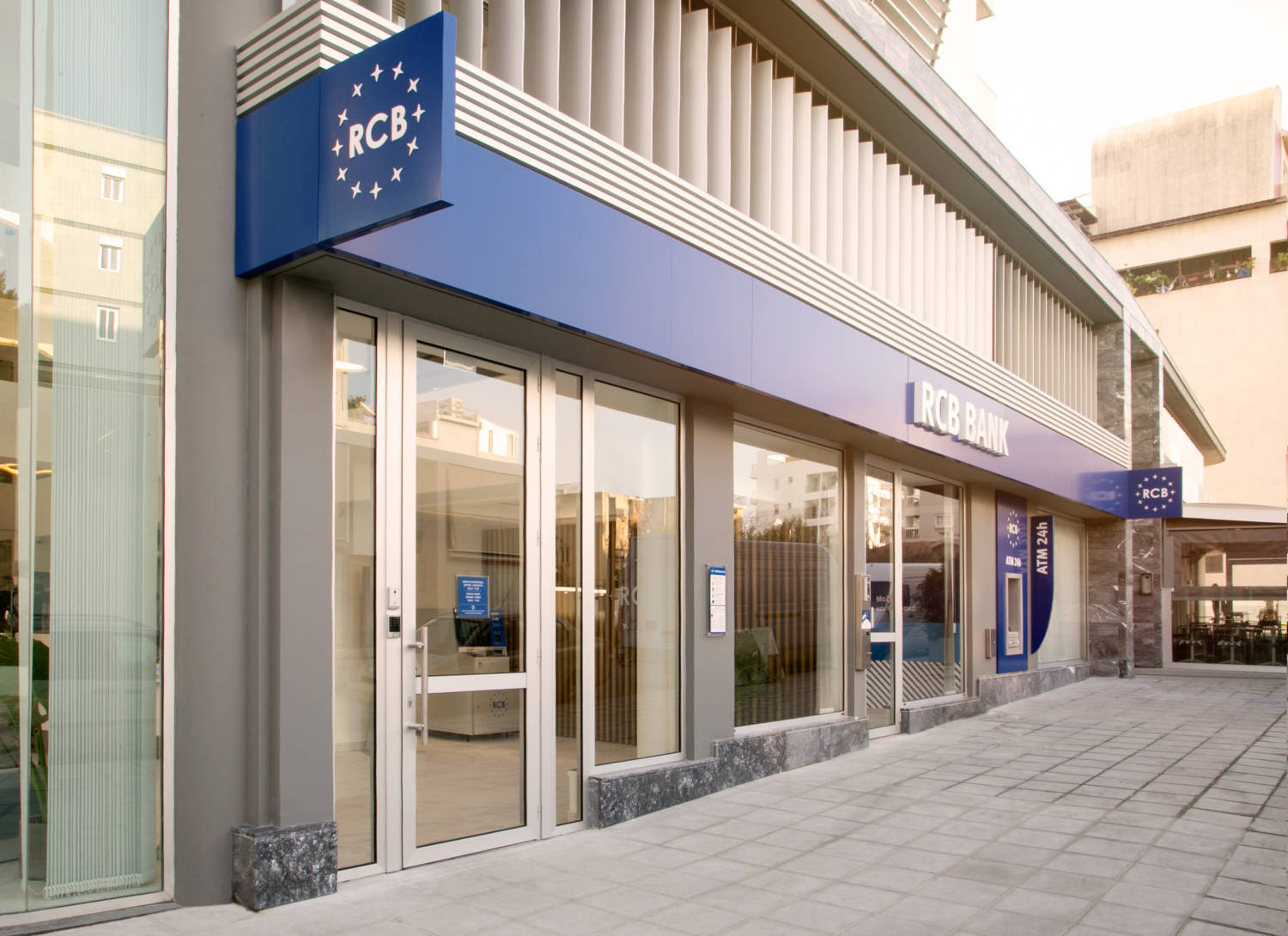 El banco chipriota RCB deja el negocio de banca