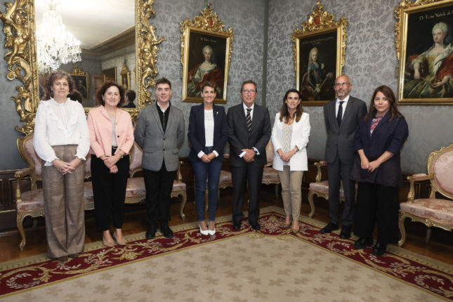 Gobierno de Navarra y Fundación La Caixa firman un convenio de colaboración