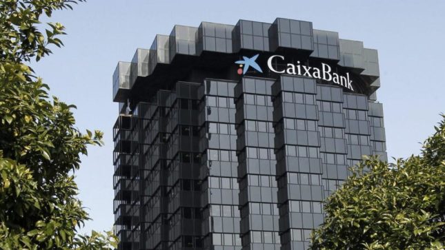 Caixabank también impugnará el impuesto extraordinario español
