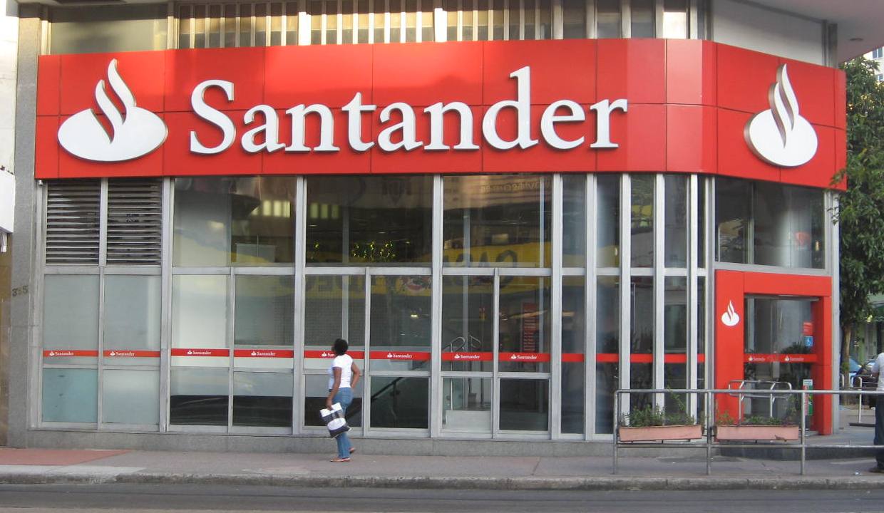 Banco Santander renueva su apoyo a la CRUE