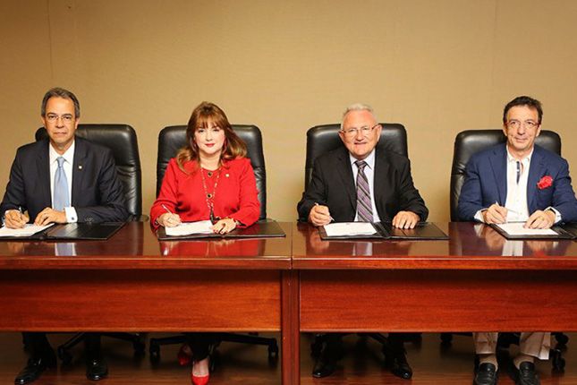 Acuerdo entre Banco Popular Dominicano y Montpellier Business School