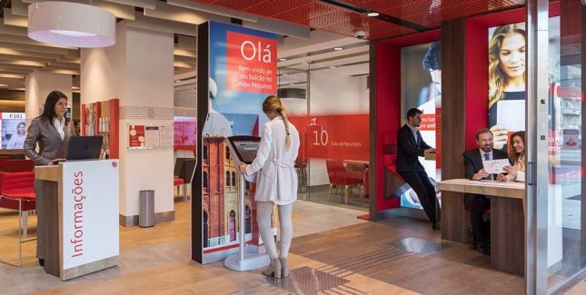 Banco Santander Totta continúa con su transformación comercial y digital