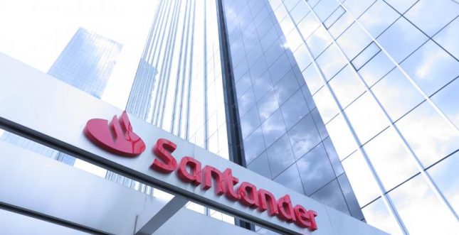 Banco Santander obtiene un beneficio de 5.241 millones de euros en el primer semestre de 2023